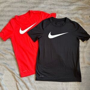 2pack Boys NIKE Dri-Fit T shirts